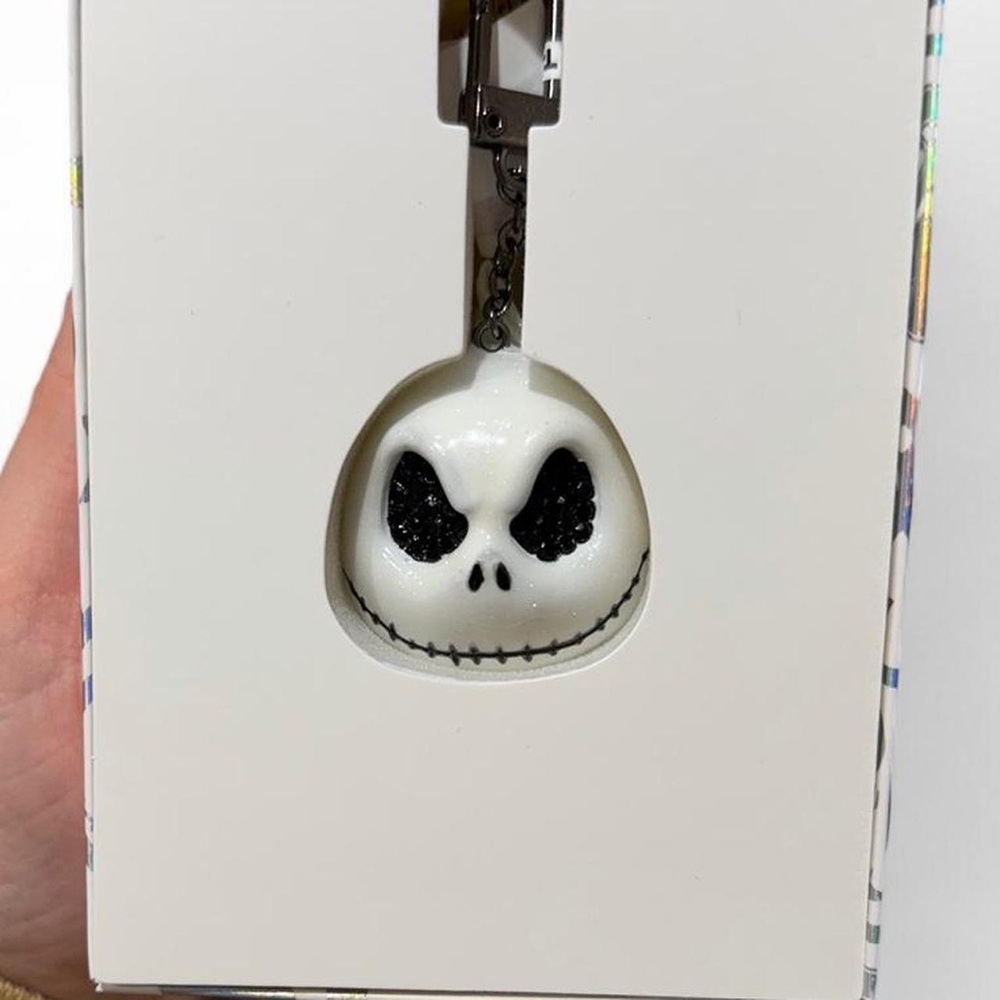 Disney BaubleBar Jack Skellington Bag Charm Keychain Nightmare Before Christmas - Picture 4 of 4